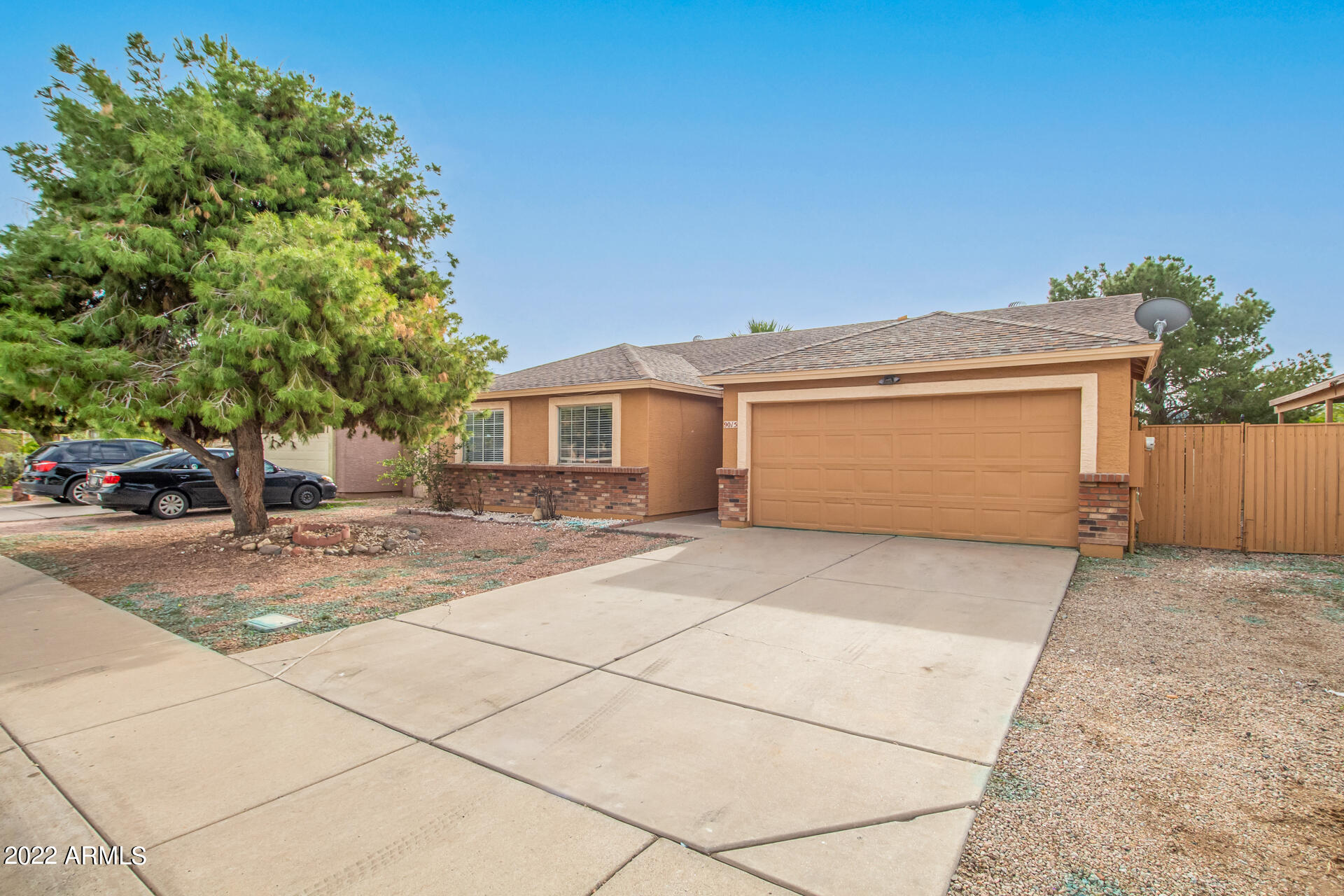 9015 West Granada Road Phoenix, AZ 85037 - Photo 3 of 29 0003-03-Granada