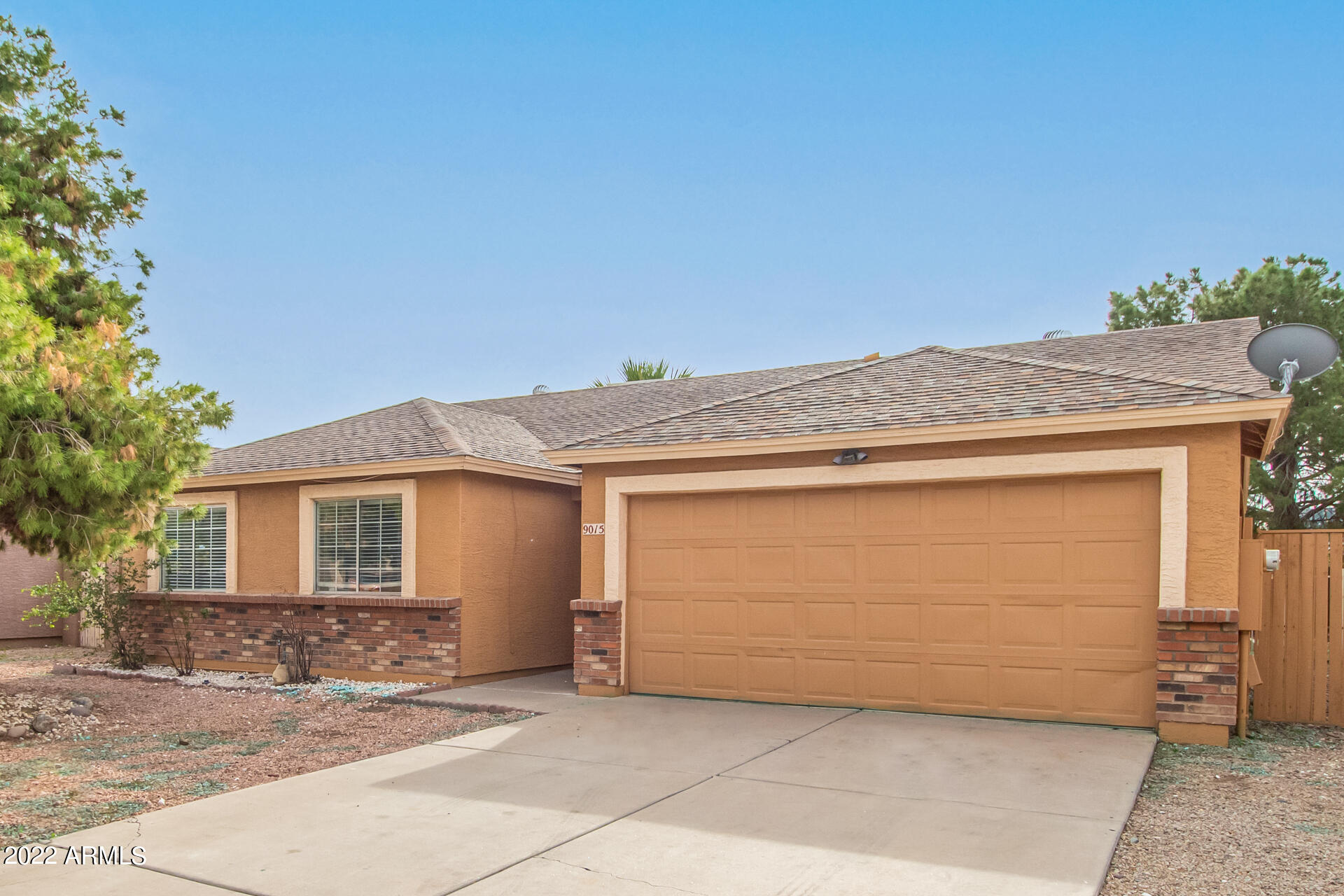 9015 West Granada Road Phoenix, AZ 85037 - Photo 4 of 29 0004-04-Granada