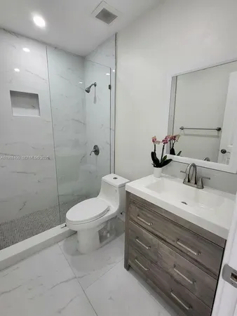 $4,500 | 8140 Northwest 11th Court, Unit 8140, Pembroke Pines, FL 33024