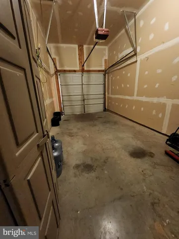 $3,000 | 20939 Calais Terrace, Ashburn, VA 20147