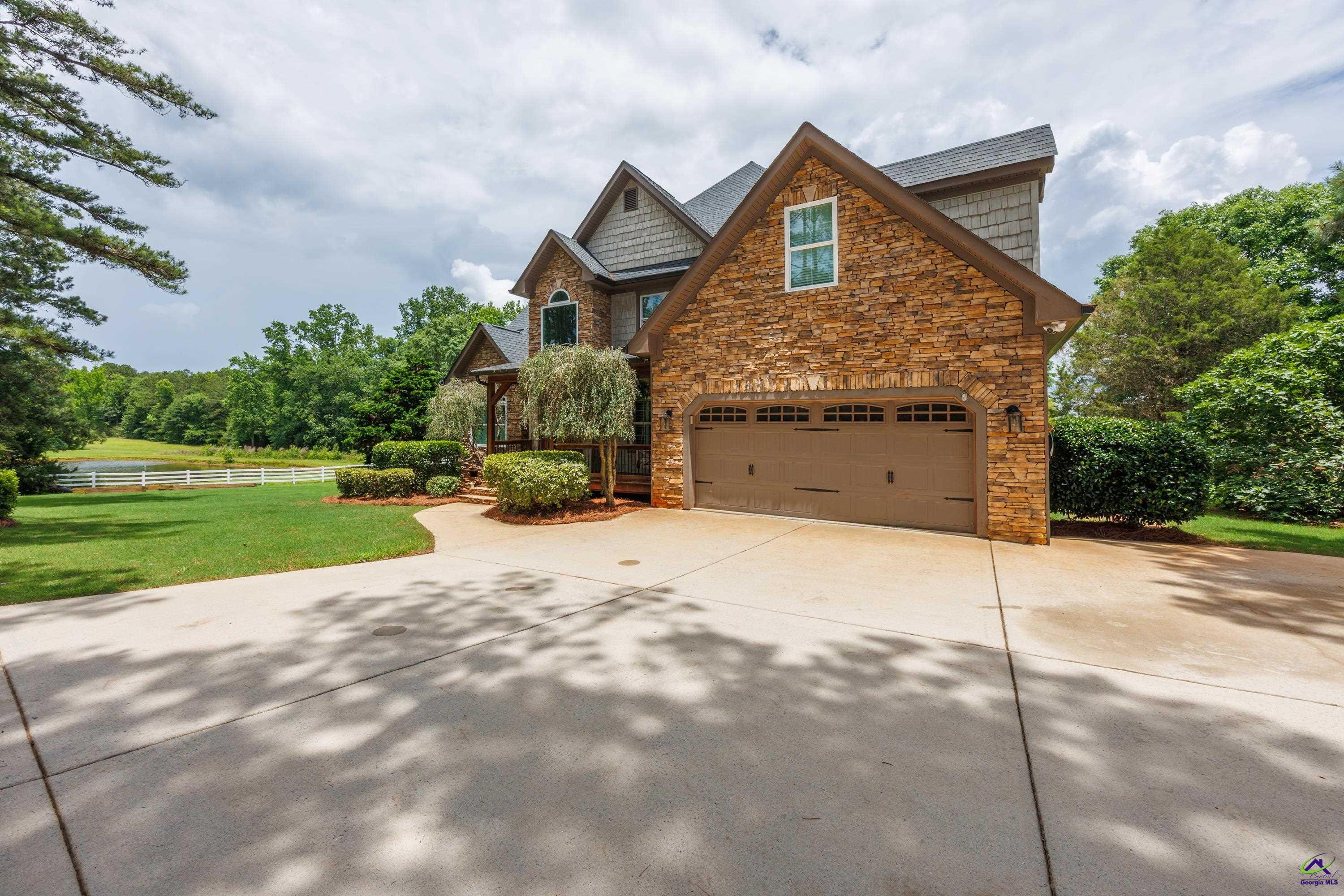61 Crown Way Forsyth, GA 31029 - Photo 47 of 68