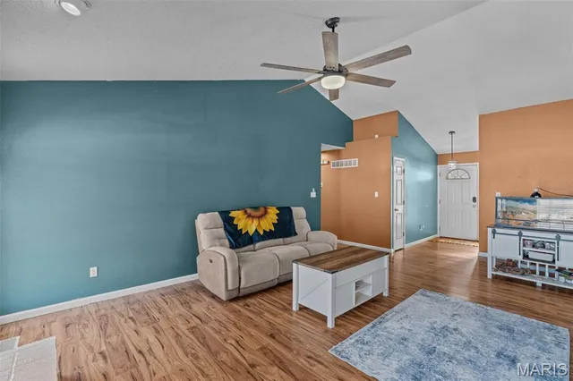 $279,900 | 1 Pueblo Circle, Festus, MO 63028