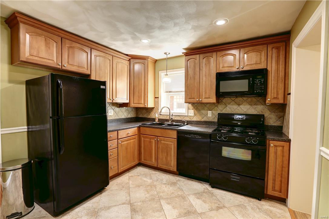 7115 Weber Road Affton, MO 63123 - Photo 9 of 19 Gallery Image 9