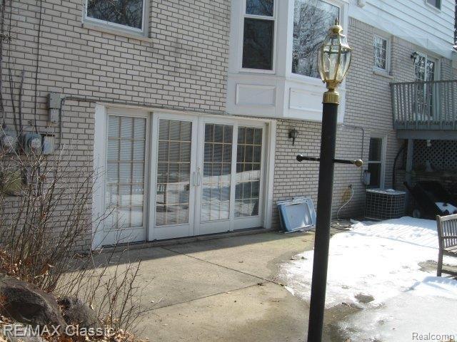 6450 Apple Orchard Lane Rochester, MI 48306 - Photo 16 of 19 Walk-Out Lower Level