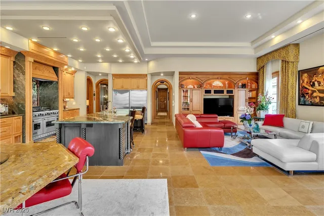 $20,000 | 2733 Red Arrow Drive, Las Vegas, NV 89135