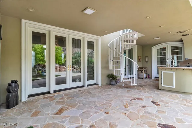 $20,000 | 2733 Red Arrow Drive, Las Vegas, NV 89135