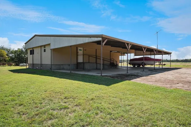 $4,815,525 | 6941 Burger Road, Aubrey, TX 76227