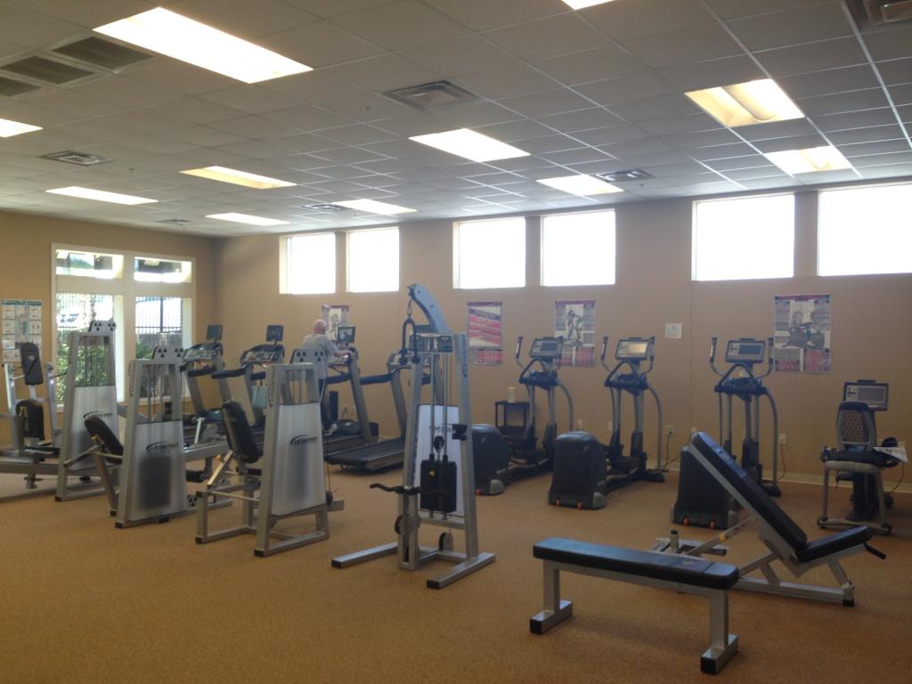 136 Hardinberry Street Oak Ridge, TN 37830 - Photo 17 of 22 Fitness center