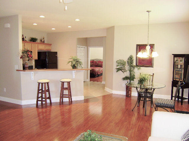 136 Hardinberry Street Oak Ridge, TN 37830 - Photo 4 of 22 Great Room