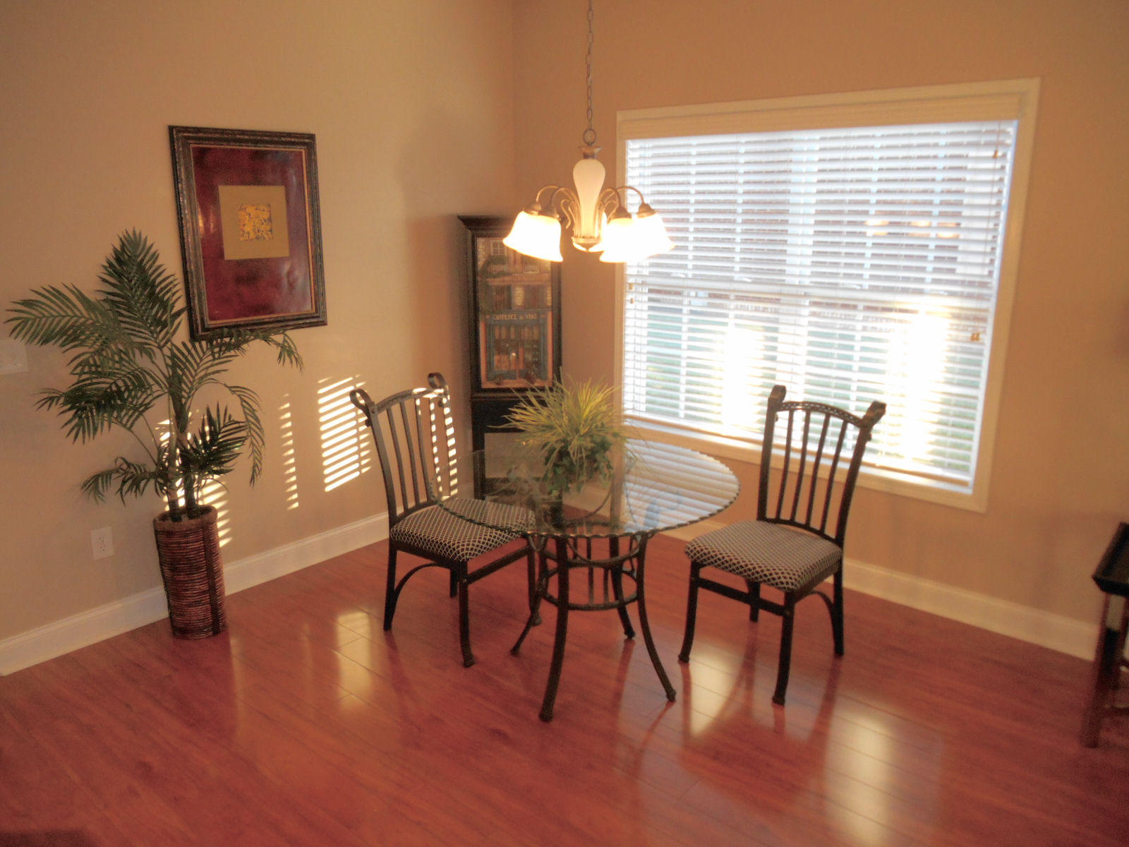 136 Hardinberry Street Oak Ridge, TN 37830 - Photo 8 of 22 Dining