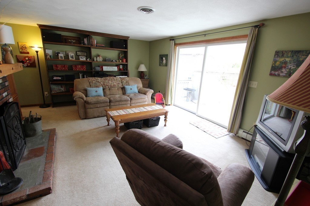 14 Sunset Road Stoneham, MA 02180 - Photo 11 of 30 Gallery Image 11