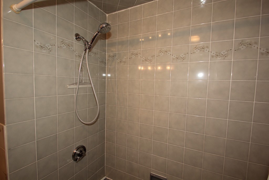 14 Sunset Road Stoneham, MA 02180 - Photo 20 of 30 Gallery Image 20