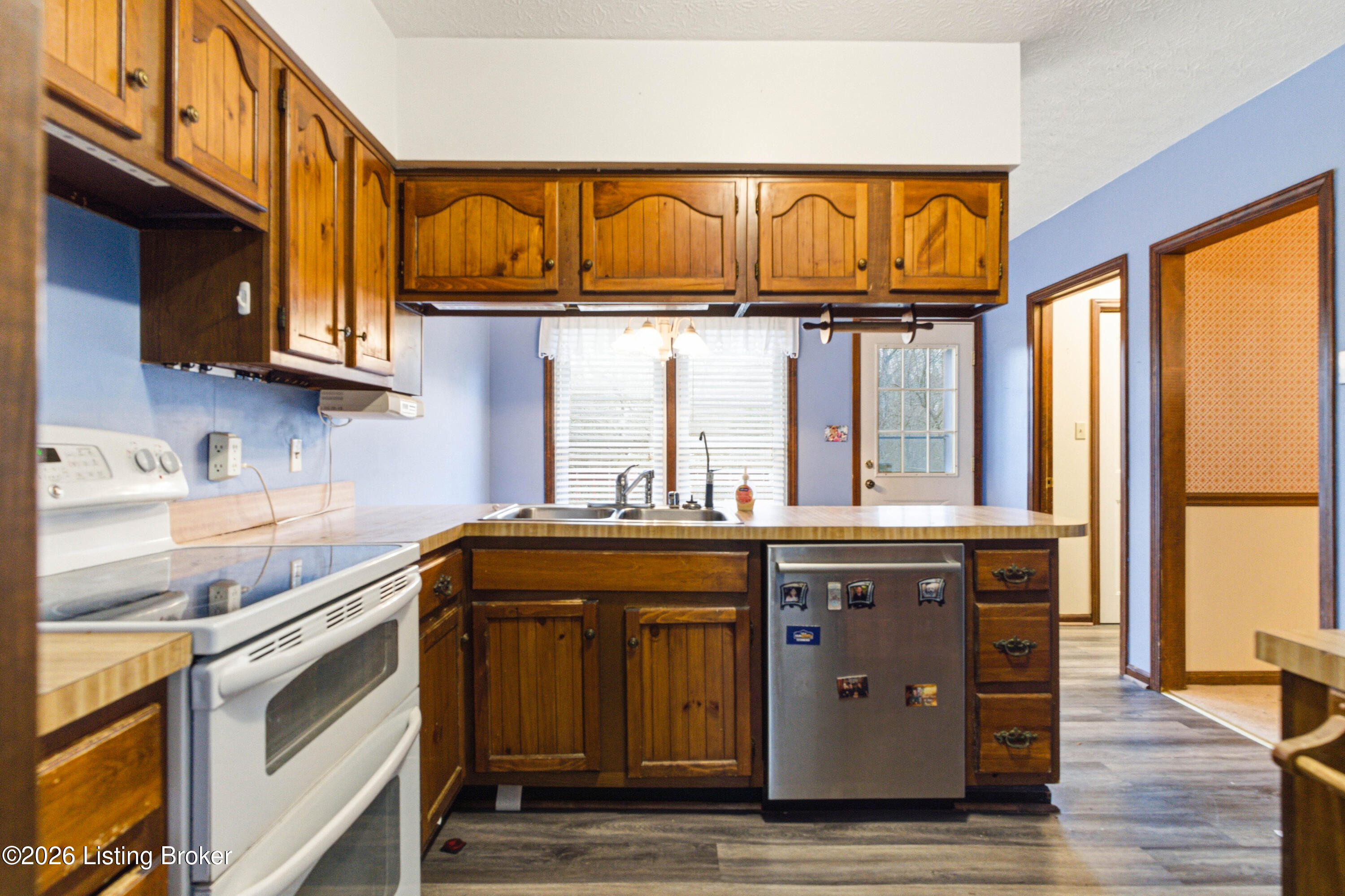 2105 Walnut Road La Grange, KY 40031 - Photo 18 of 38 DSC07125