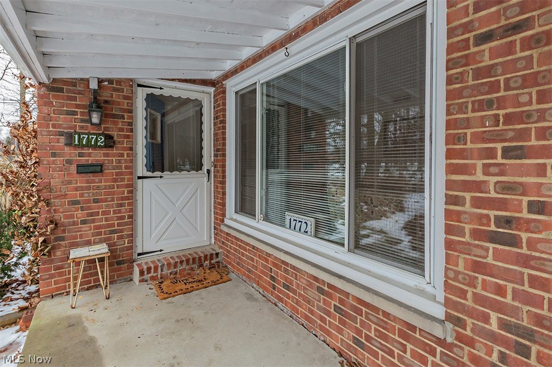 1772 Sunview Road Cleveland, OH 44124 - Photo 17 of 20