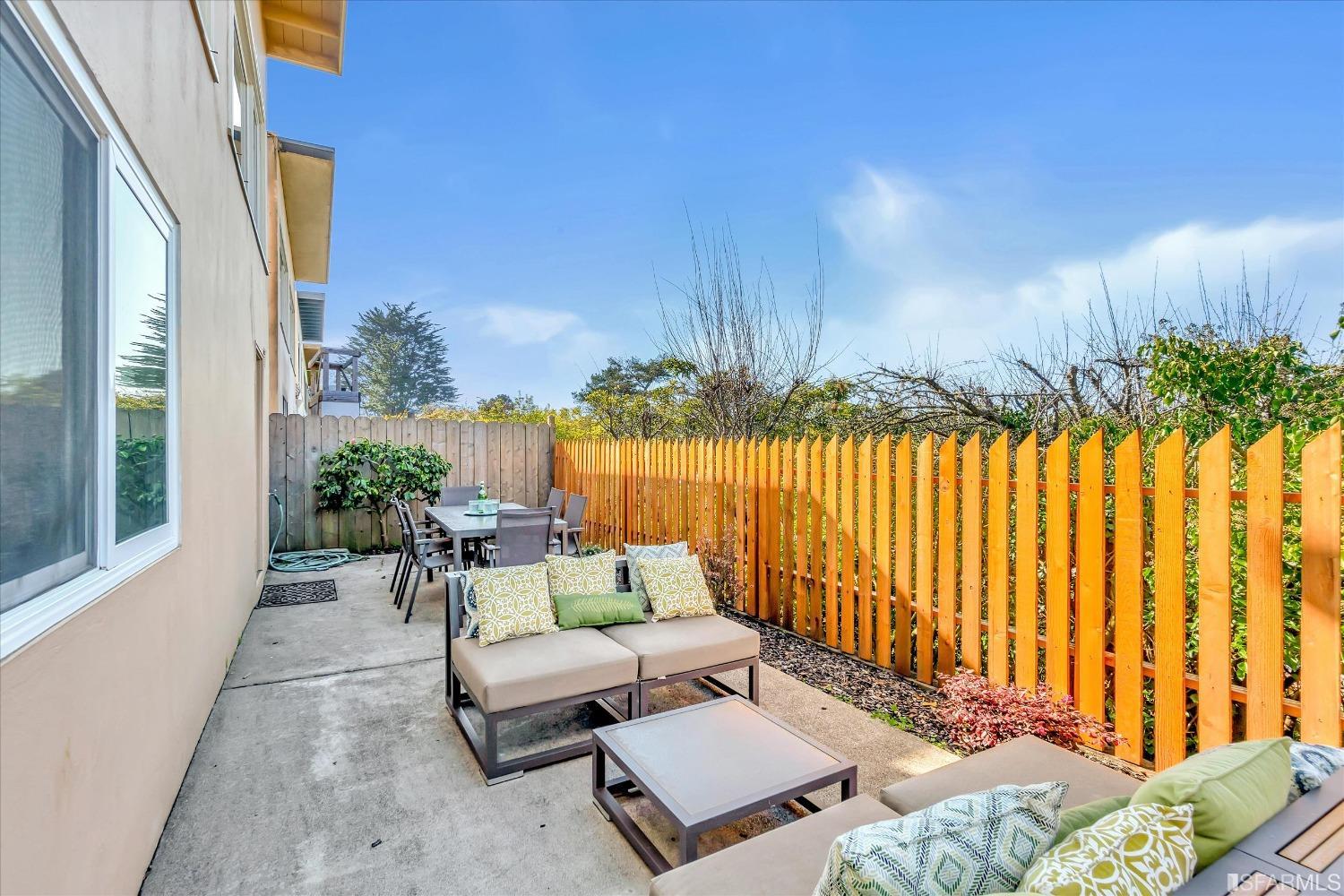 159 Skyview Way San Francisco, CA 94131 - Photo 15 of 17 a building outdoor space with patio furniture