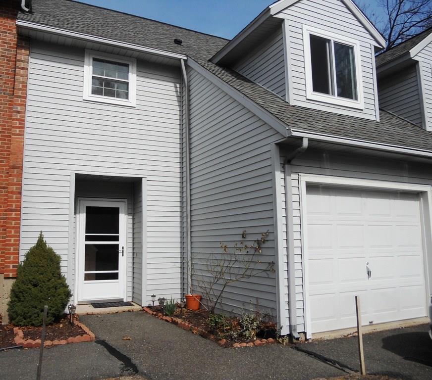 2 Bedroom Townhouse with 1 car attached garage