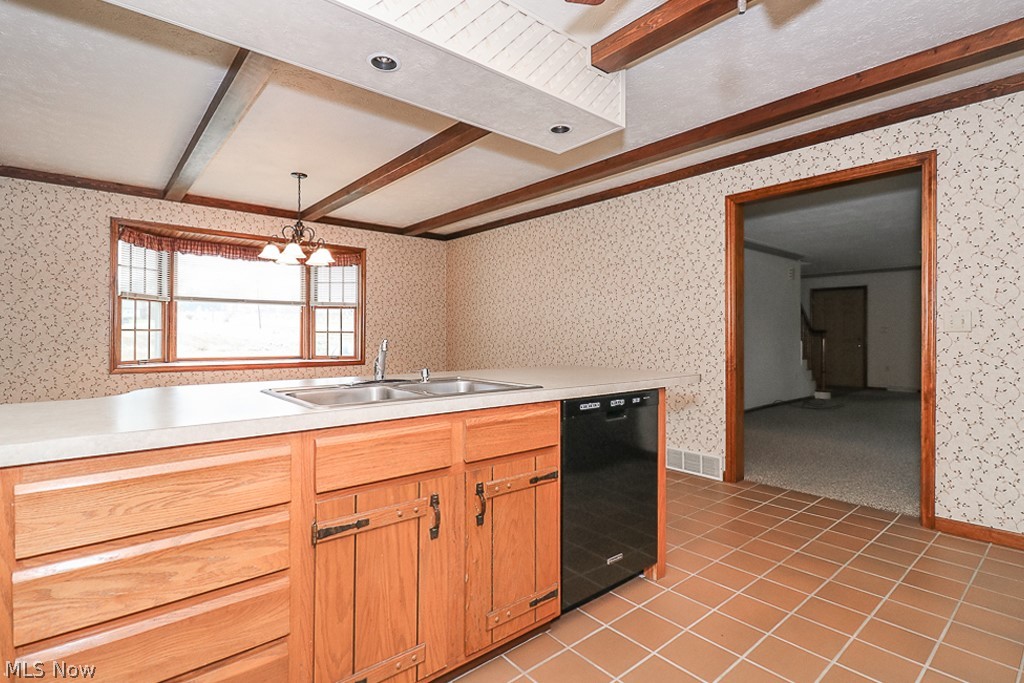 50828 Telegraph Road Amherst, OH 44001 - Photo 17 of 35 Gallery Image 17