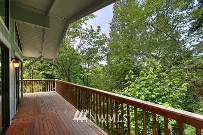 25332 Tiger Mountain Road Southeast Issaquah, WA 98027 - Photo 5 of 15 Gallery Image 5