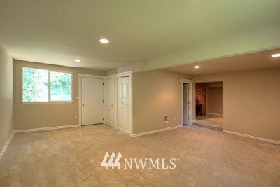 25332 Tiger Mountain Road Southeast Issaquah, WA 98027 - Photo 8 of 15 Gallery Image 8