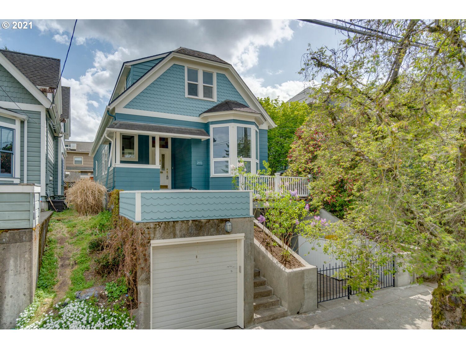 2470 Northwest Raleigh Street Portland, OR 97210 - Photo 1 of 32 Gallery Image 1