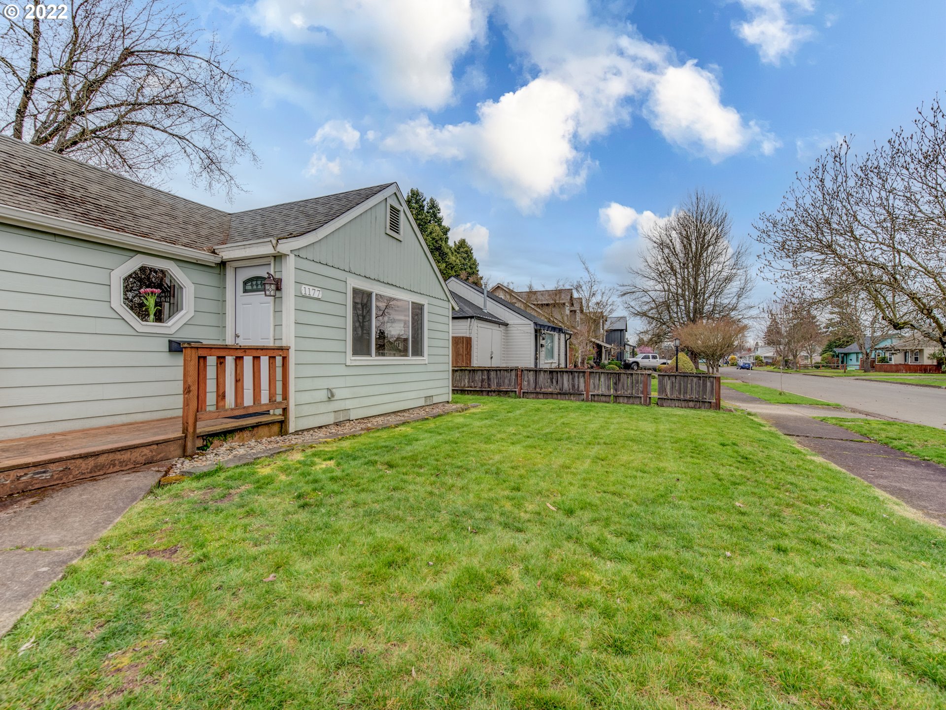 1177 N Street Springfield, OR 97477 - Photo 4 of 30 a view of a house with backyard and porch