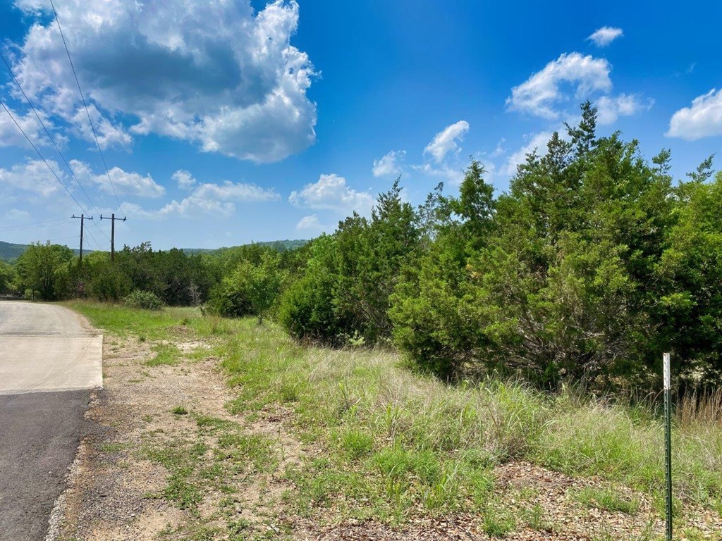 502-532 Oak Country Way Helotes, TX 78023 - Photo 10 of 11 a view of a garden