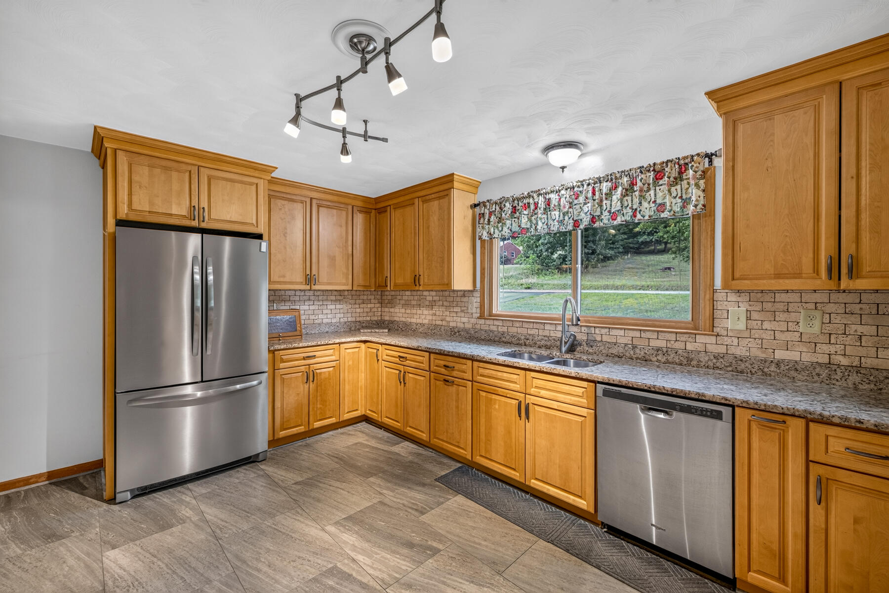2217 Blue Ridge Springs Road Blue Ridge, VA 24064 - Photo 11 of 45 2217 Blue Ridge_web-6