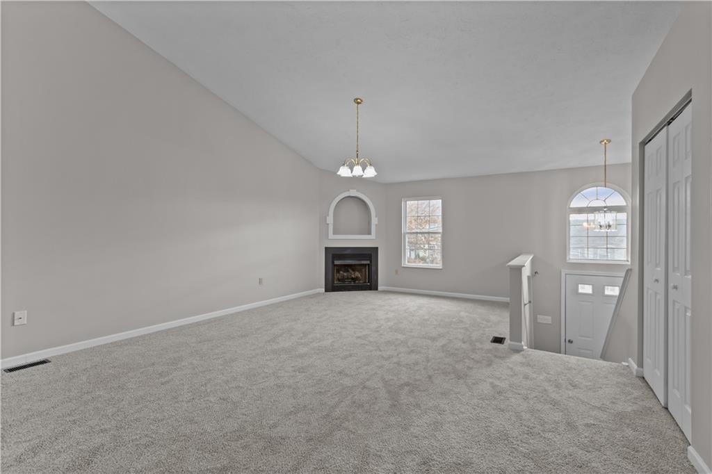 1096 Rural Ridge Drive Cheswick, PA 15024 - Photo 10 of 33 living room