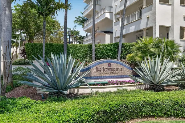 $13,000 | 1413 Sunset Harbour Drive, Unit 209, Miami Beach, FL 33139