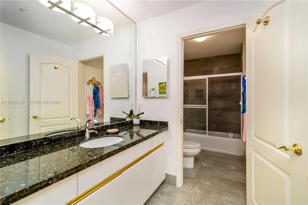 $13,000 | 1413 Sunset Harbour Drive, Unit 209, Miami Beach, FL 33139