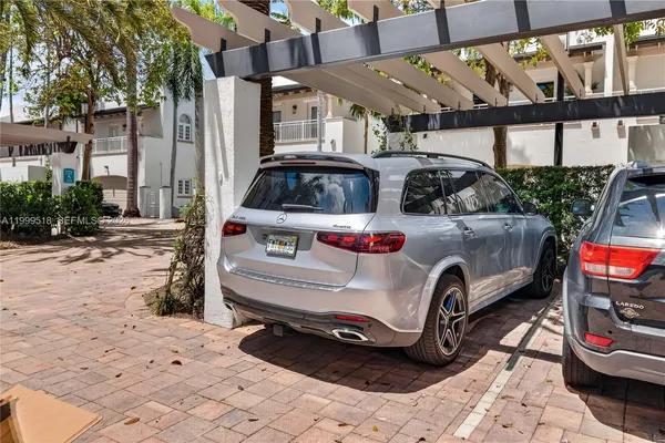 $13,000 | 1413 Sunset Harbour Drive, Unit 209, Miami Beach, FL 33139