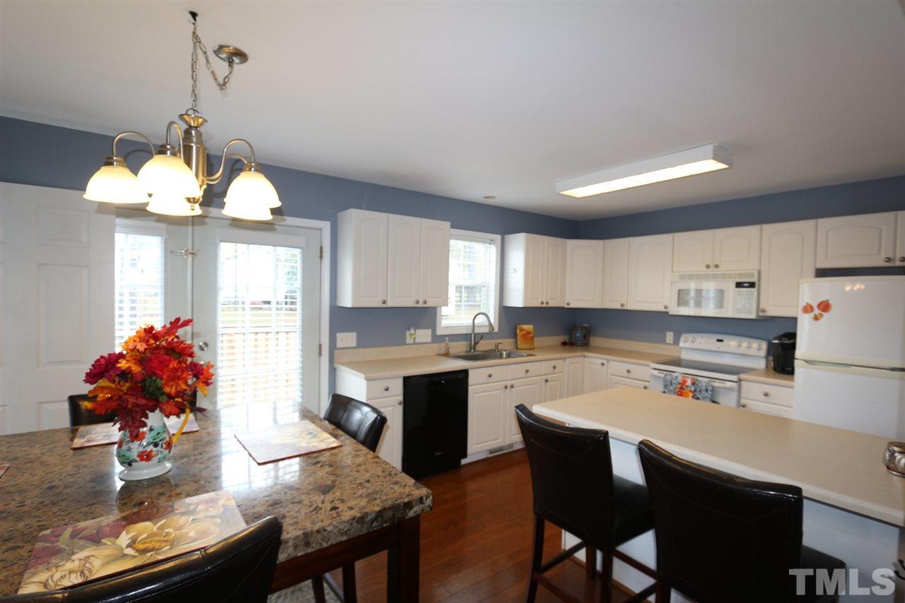 503 Old Farm Road Graham, NC 27253 - Photo 8 of 22 Gallery Image 8