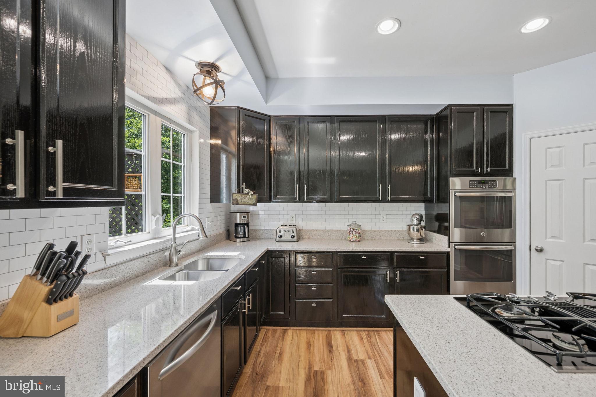 16910 Hillard Street Poolesville, MD 20837 - Photo 16 of 85