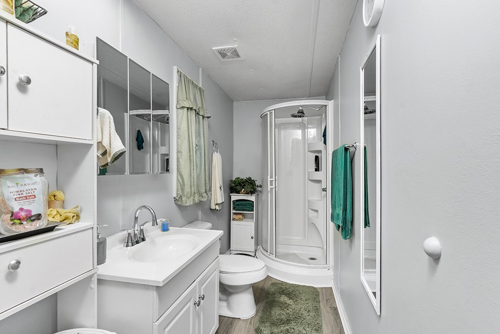 2304 Ekom Beach Road Laurens, SC 29360 - Photo 11 of 17 Gallery Image 11
