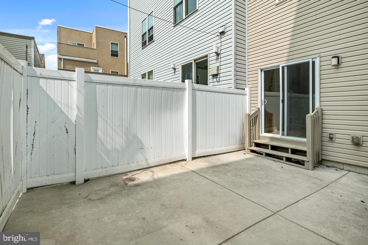 1928 Parrish Street Philadelphia, PA 19130 - Photo 14 of 32