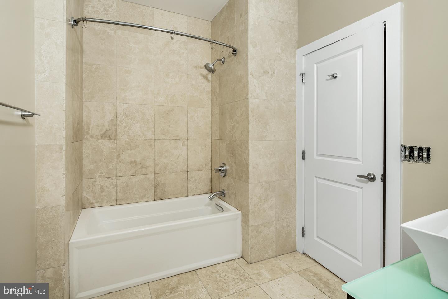 1928 Parrish Street Philadelphia, PA 19130 - Photo 19 of 32