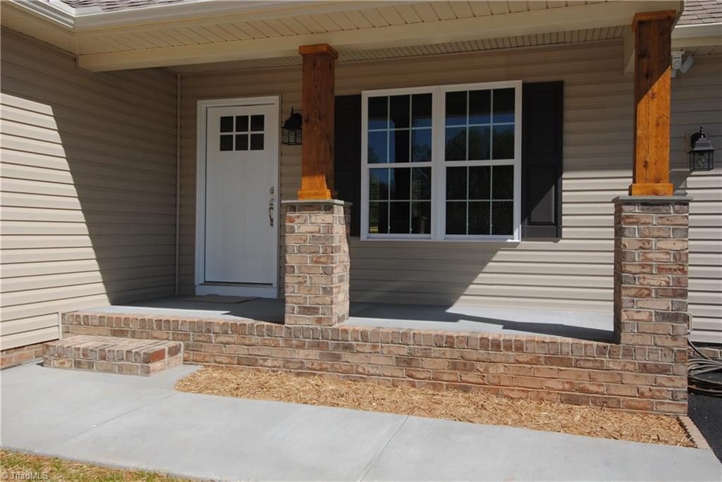 140 Tuttle Road Rural Hall, NC 27045 - Photo 3 of 24