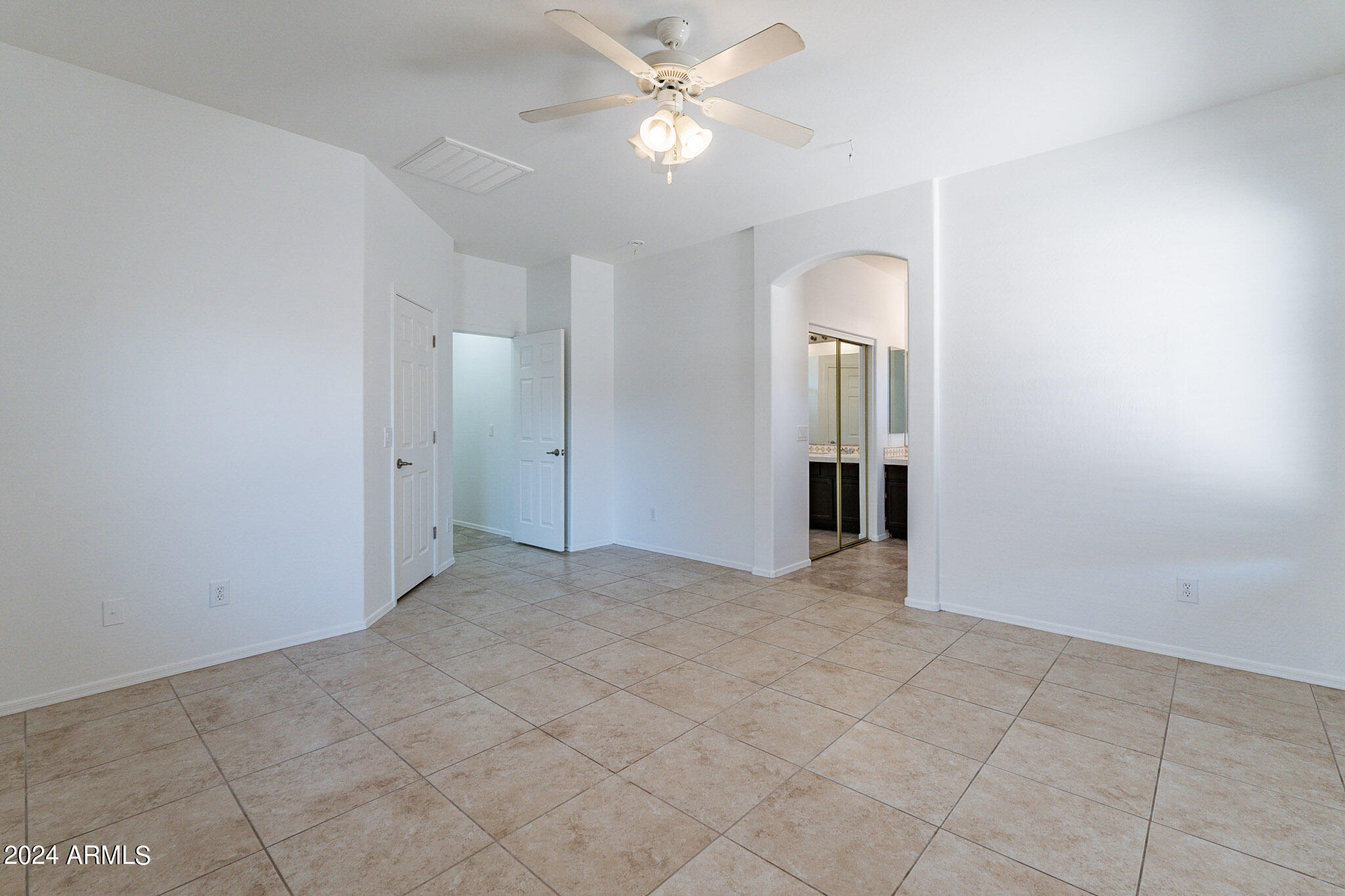 10212 West Chipman Road Tolleson, AZ 85353 - Photo 15 of 28 Master
