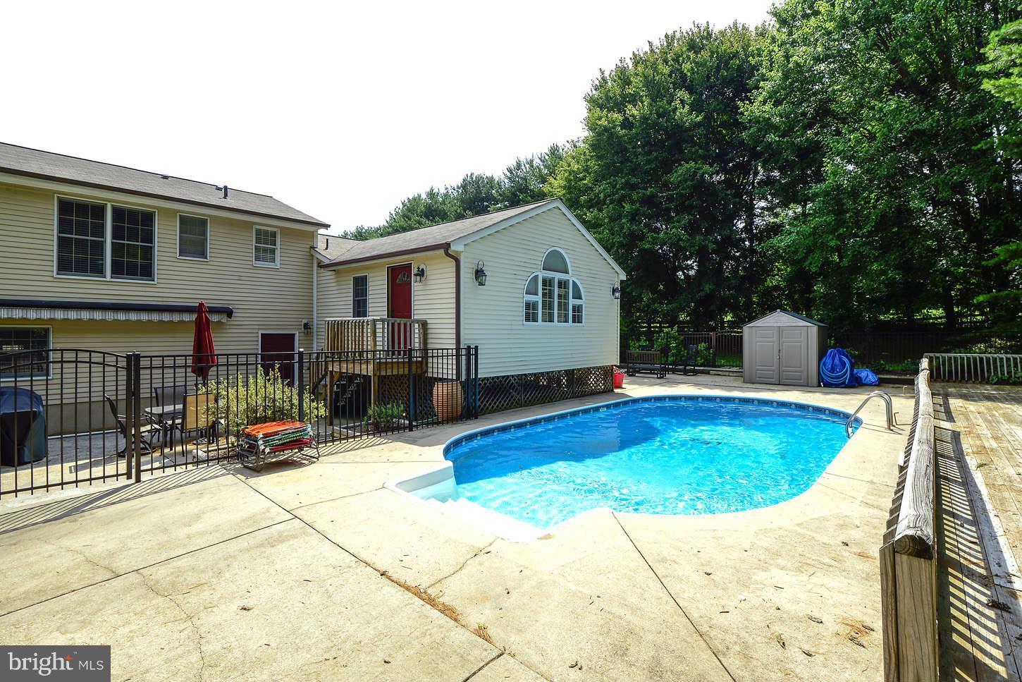 13360 Triadelphia Road Ellicott City, MD 21042 - Photo 22 of 30 Rear Exterior