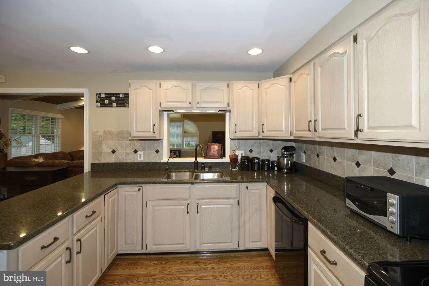 13360 Triadelphia Road Ellicott City, MD 21042 - Photo 8 of 30 Kitchen