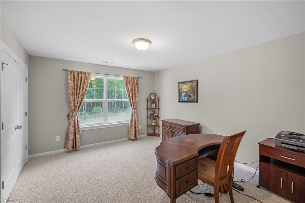6908 River Gate Court Oak Ridge, NC 27310 - Photo 18 of 32 Gallery Image 18