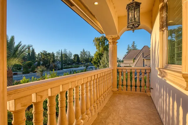 $5,899,000 | 6060 North Van Ness Boulevard, Fresno, CA 93711