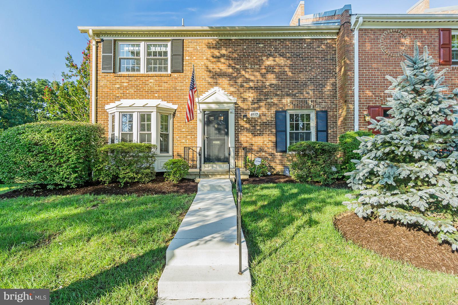 8517 Lakinhurst Lane Springfield, VA 22152 - Photo 2 of 26 Exterior (Front)