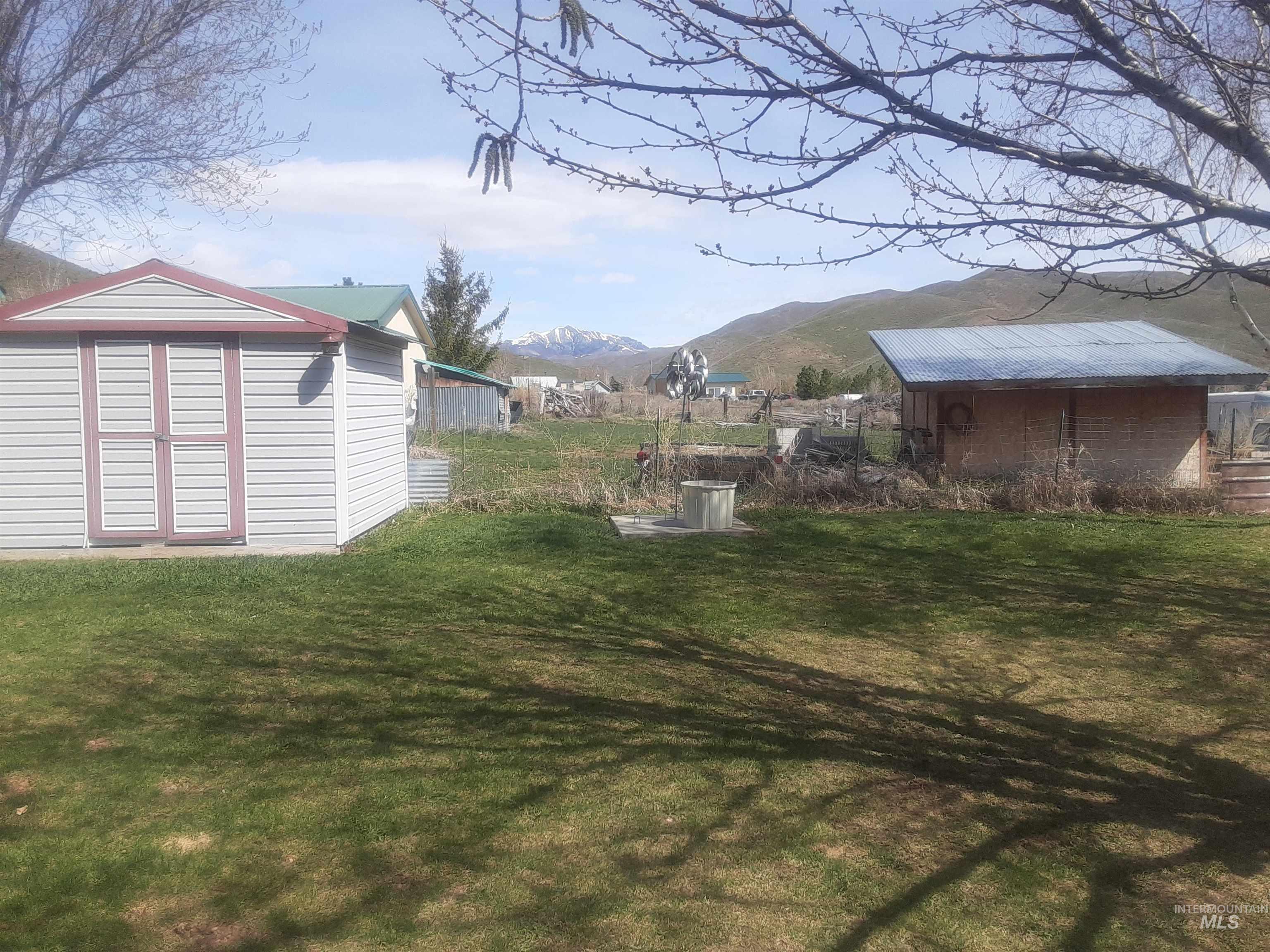 102 Willow Creek Road Fairfield, ID 83327 - Photo 16 of 40