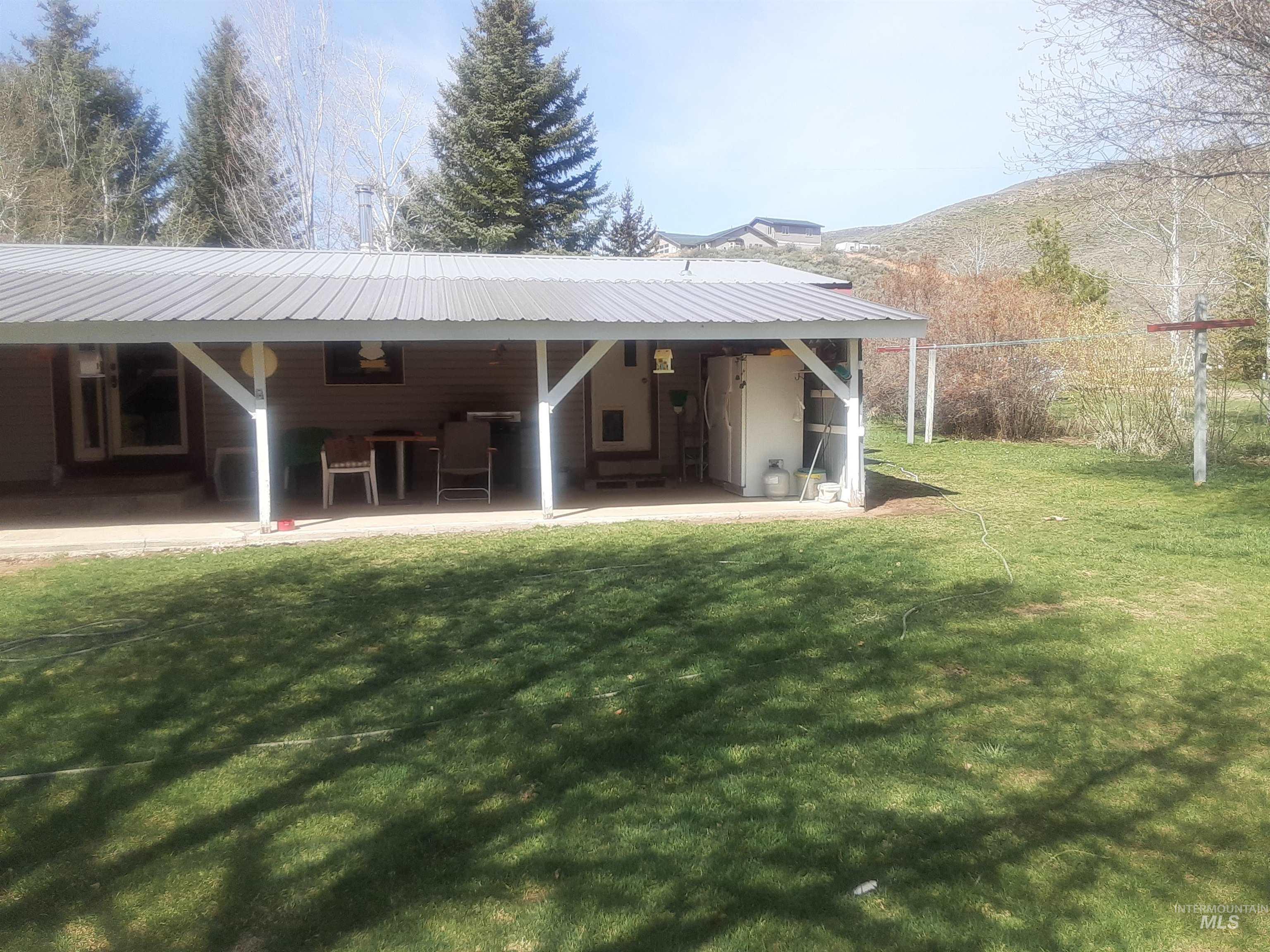 102 Willow Creek Road Fairfield, ID 83327 - Photo 17 of 40