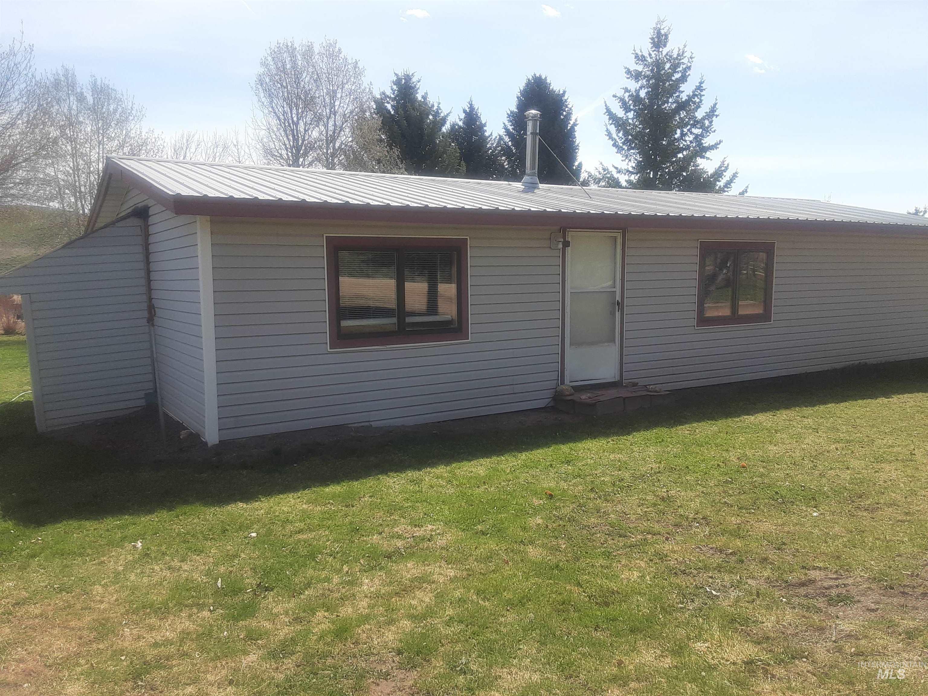 102 Willow Creek Road Fairfield, ID 83327 - Photo 21 of 40