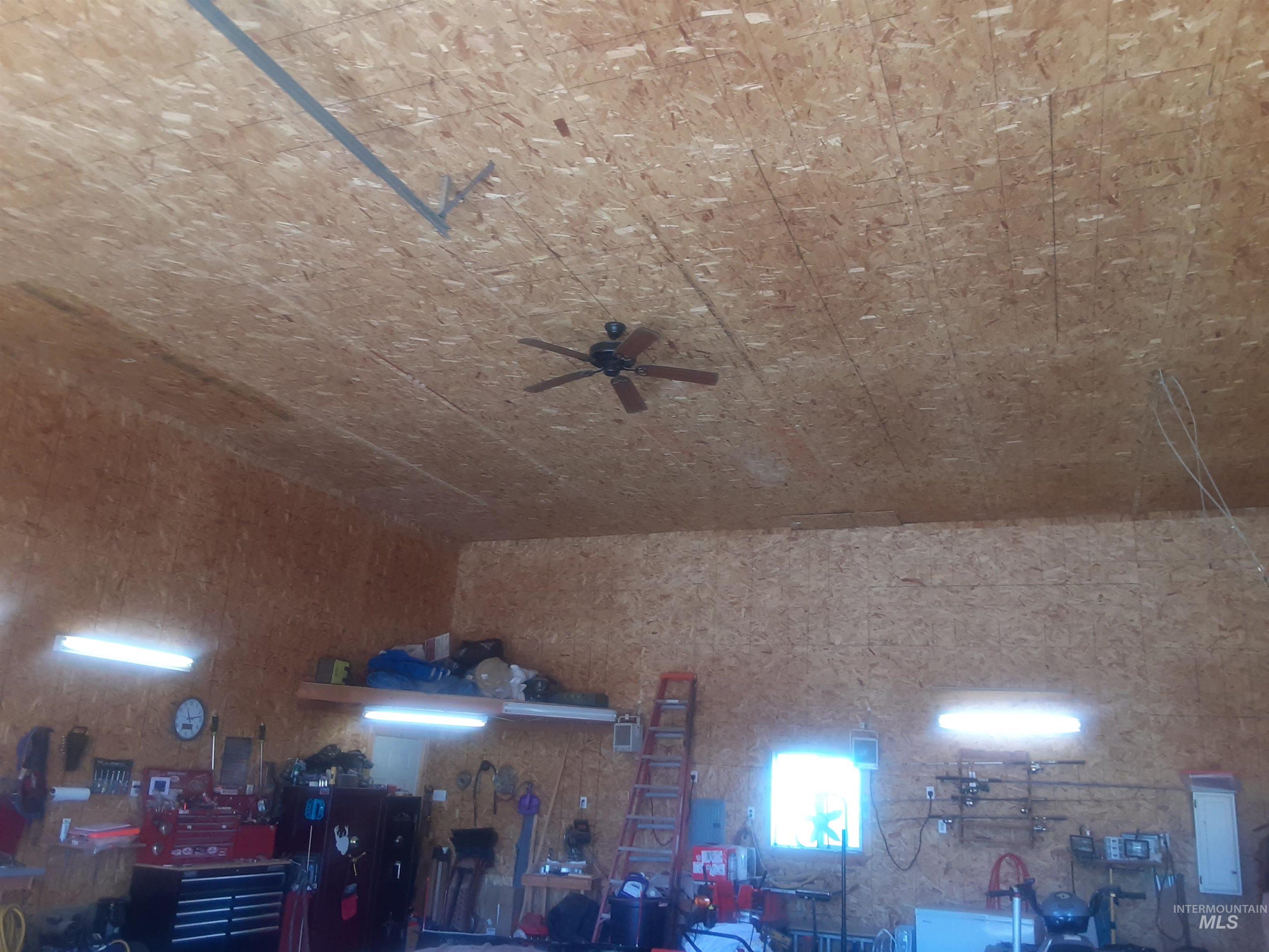 102 Willow Creek Road Fairfield, ID 83327 - Photo 8 of 40