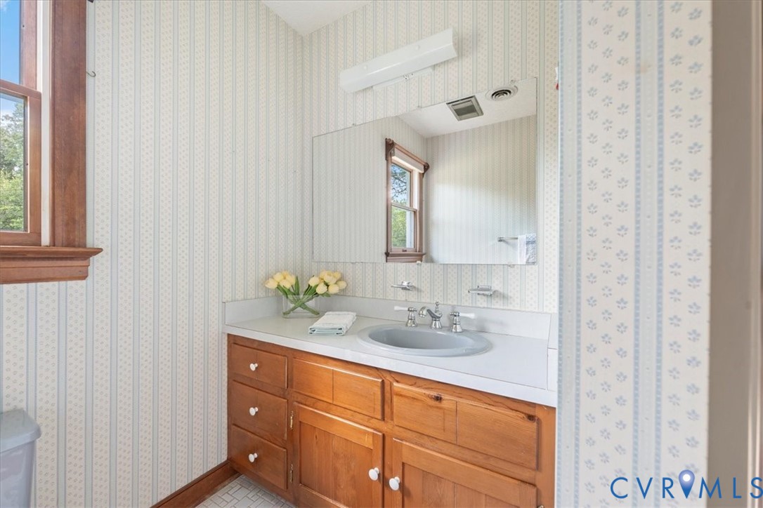 5170 Hurop Road Sandston, VA 23150 - Photo 17 of 20 Primary bathroom with shower.