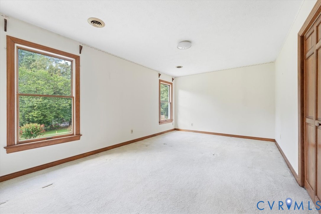 5170 Hurop Road Sandston, VA 23150 - Photo 19 of 20 Rear bedroom.