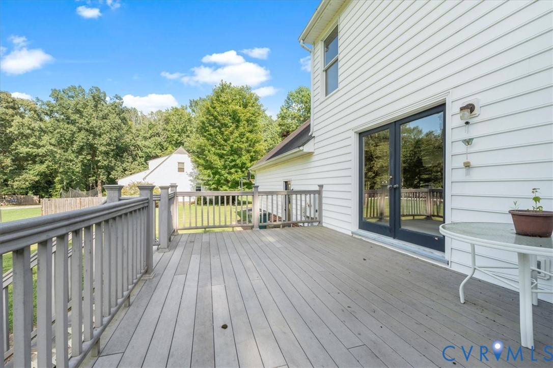 5170 Hurop Road Sandston, VA 23150 - Photo 5 of 20 Spacious rear deck. Perfect for entertaining!